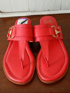 Sofft Red Leather Thong Sandals with Gold Buckle Detail